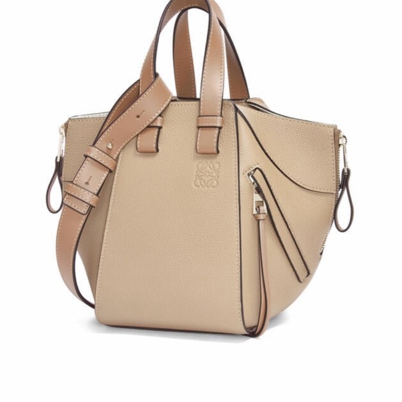 Loewe 女士 粒面牛皮革 Hammock 手提包均碼碼常規、19.5cm*14.4cm*20.8cm-3