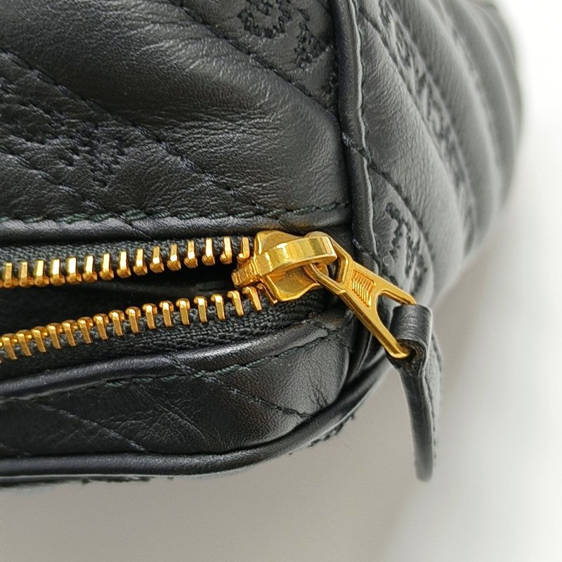 BALENCIAGA Camera黑色牛皮絎縫提花單肩包斜挎包銀色五金-10