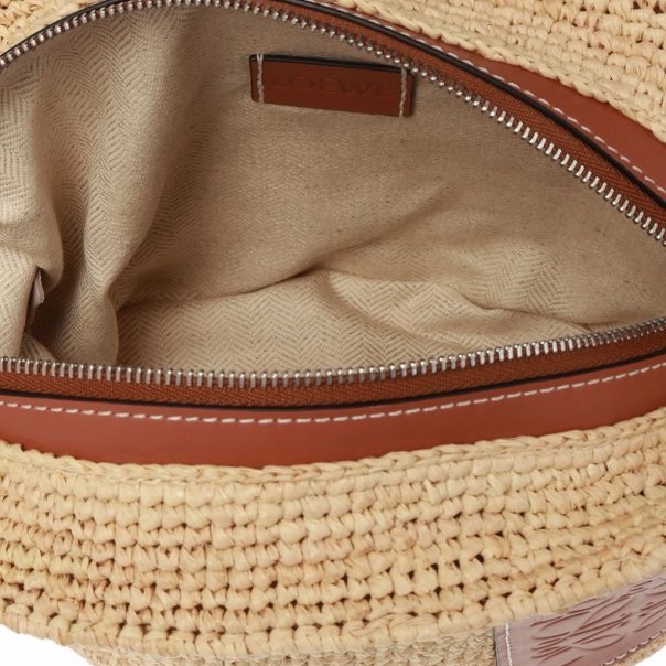 Loewe 女士 Pochette 酒椰纖維和牛皮革手提包均碼碼常規、27 X 11 X 17 CM-1