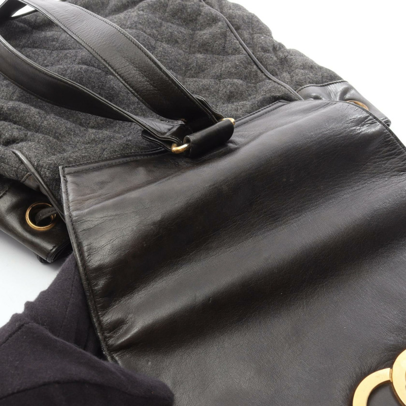 香奈兒雙肩包，羊皮材質，灰色/黑色，二手女款-5