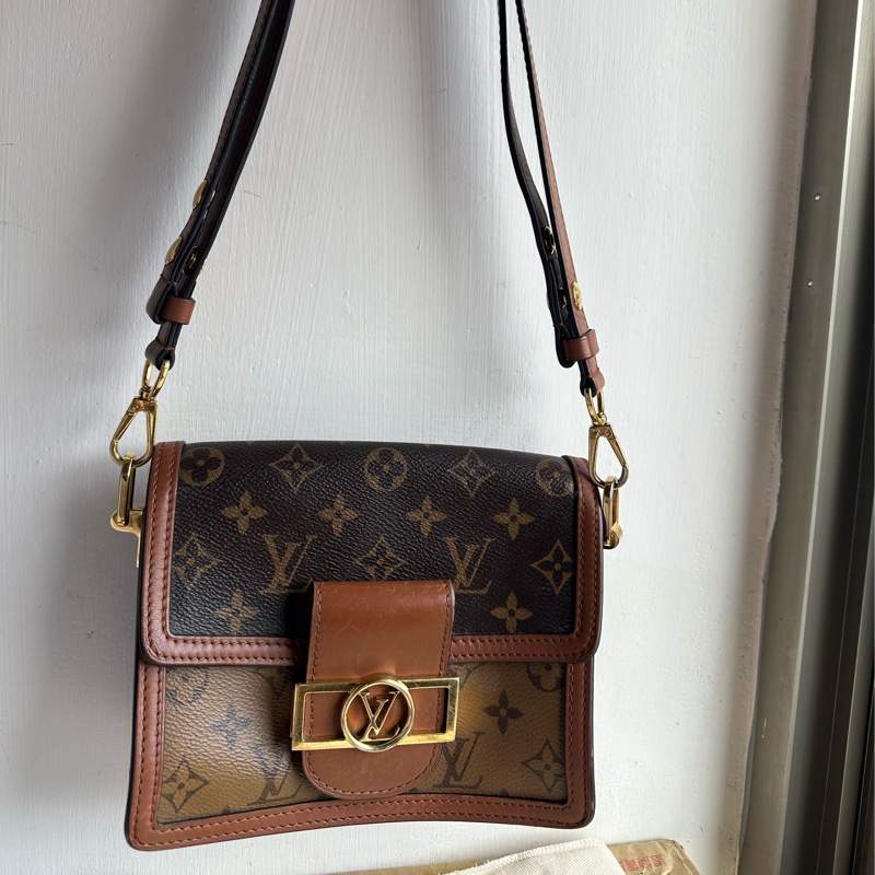 Louis Vuitton 達芙妮DAUPHINE mini 口蓋包(揹帶可調整）-0
