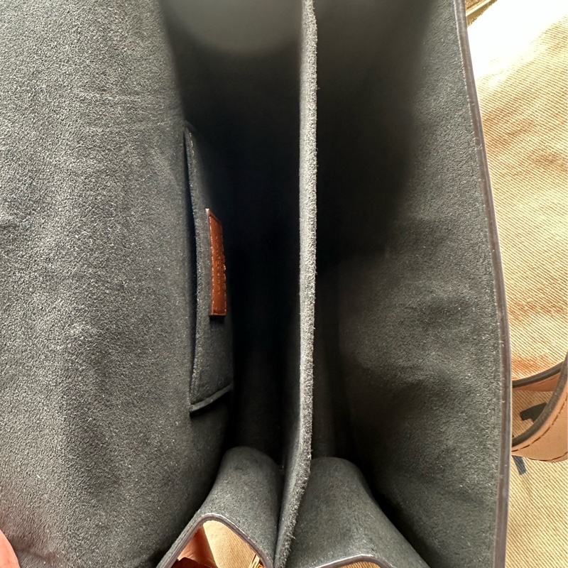 Louis Vuitton 達芙妮DAUPHINE mini 口蓋包(揹帶可調整）-12