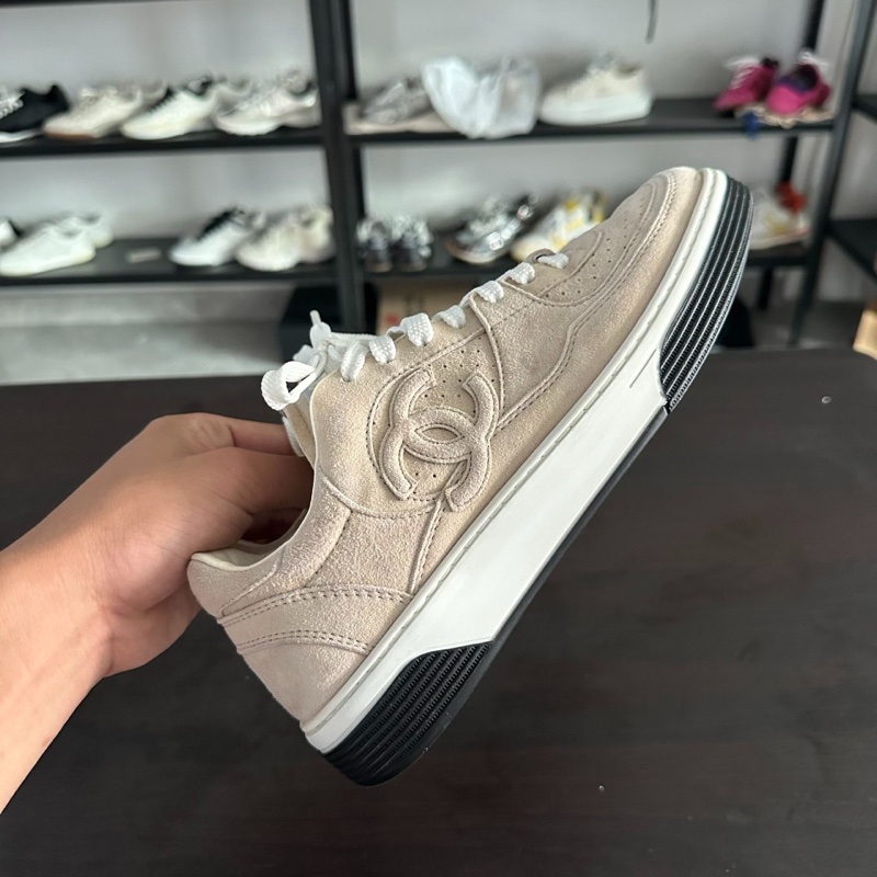 Chanel香奈兒 空軍雙c麂皮板鞋棕色 size：37-2