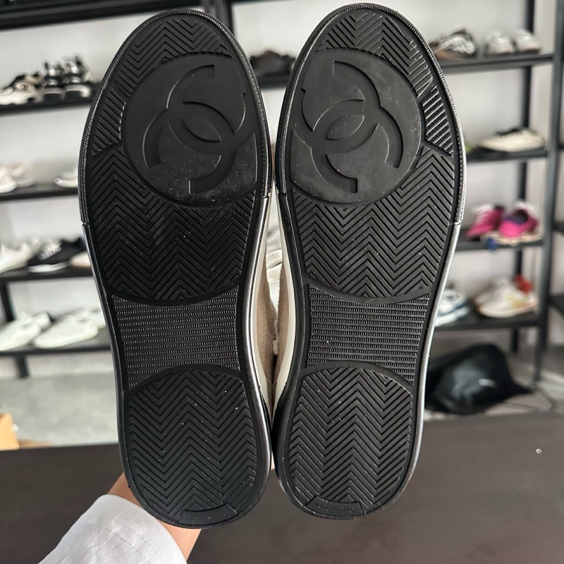 Chanel香奈兒 空軍雙c麂皮板鞋棕色 size：37-6