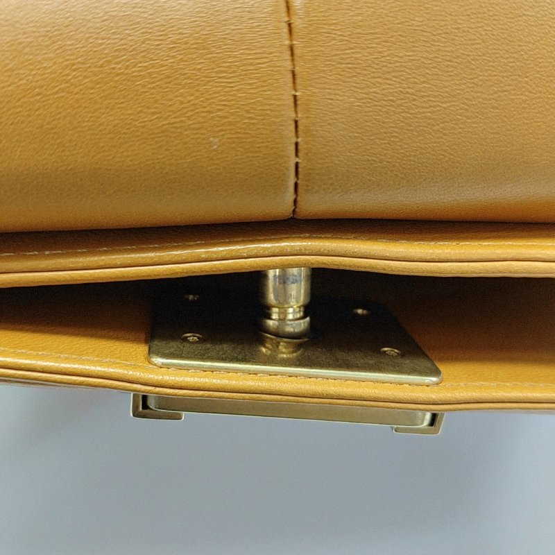 CHANEL黃色羊皮單肩包金色五金23開可拆卸肩-16