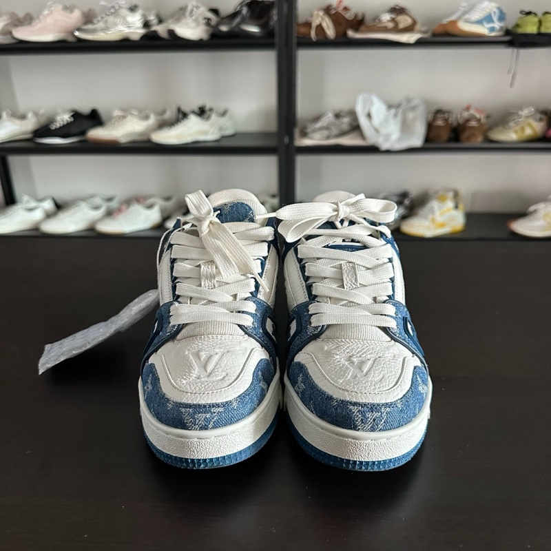 Louis Vuitton路易威登trainer 白藍牛仔板鞋 35.5碼-1