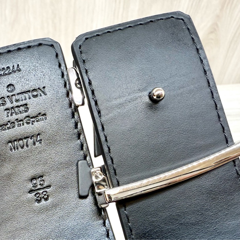 LV黑灰LV Shake 40毫米雙面皮帶 M0714U-9