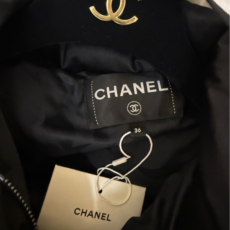 Chanel黑色蝴蝶結羽絨外套-4