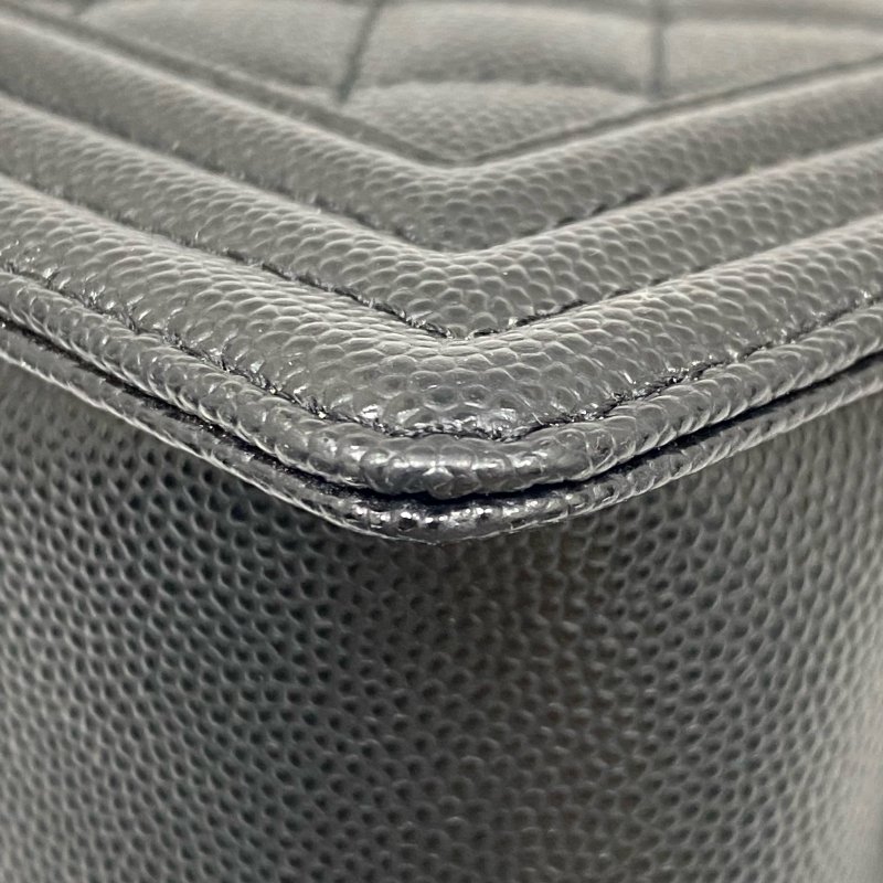 △ Chanel 香奈兒 20CM Black Caviar Skin Gold Tone Metal Boy Chain Shoulder Bag 黑色粒紋小牛皮金色金屬鎖鏈肩背袋 - 257027150-11