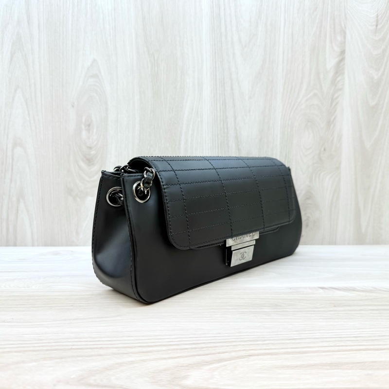 Chanel滑面牛皮雙蓋下銀釦單鍊包-3