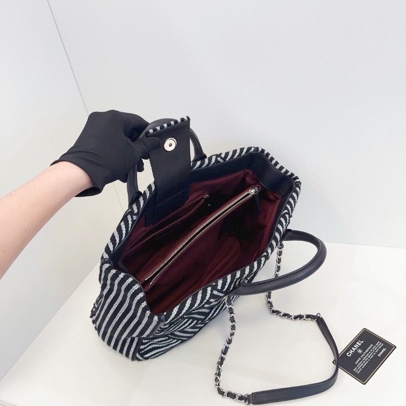 Chanel黑白條紋拼接菱格  2way鏈條托特包 沙灘包 33*24*12  98新配件保卡塵袋-3