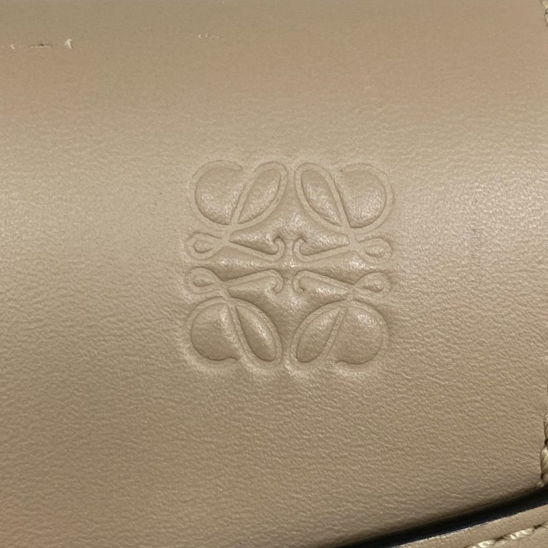 △ Loewe 羅意威 Mini Gate Beige Calfskin Shoulder Bag 淺褐色小牛皮肩背袋 -257027906-13