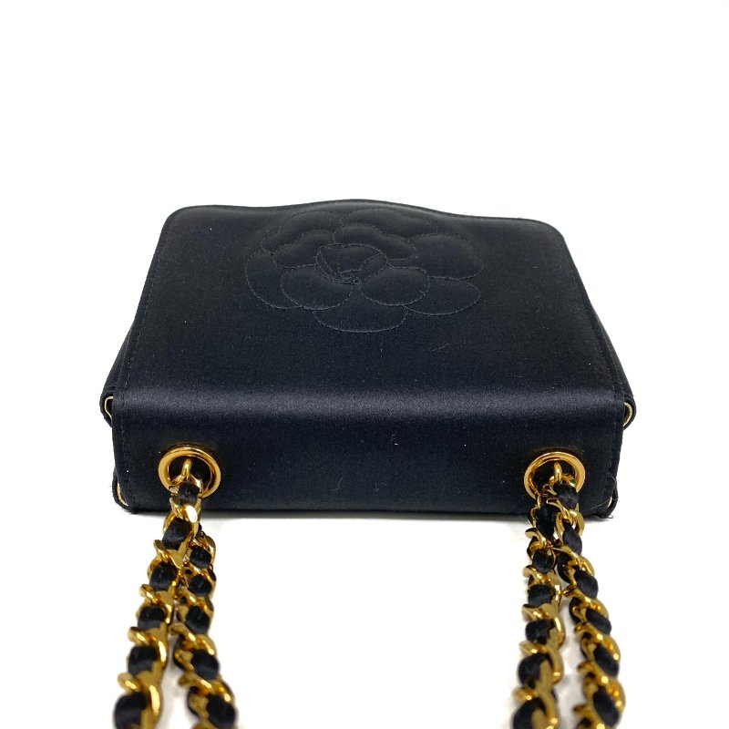 △ Chanel 香奈兒 Black Satin Gold Tone Metal Camellia Chain Handbag No.4 黑色緞面金色金屬山茶花鏈條手袋 No.4 -257027716-6