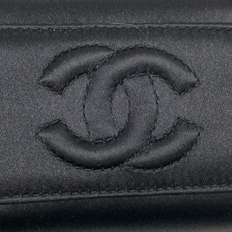 △ Chanel 香奈兒 Black Satin Gold Tone Metal Camellia Chain Handbag No.4 黑色緞面金色金屬山茶花鏈條手袋 No.4 -257027716-12