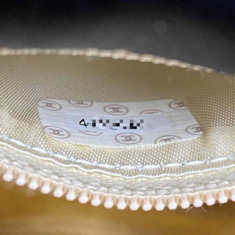 △ Chanel 香奈兒 Black Satin Gold Tone Metal Camellia Chain Handbag No.4 黑色緞面金色金屬山茶花鏈條手袋 No.4 -257027716-19