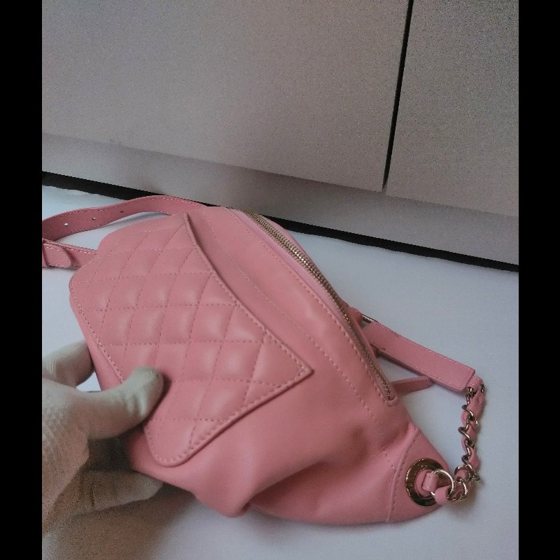 Chanel 粉色皮菱格腰包/胸口包-6
