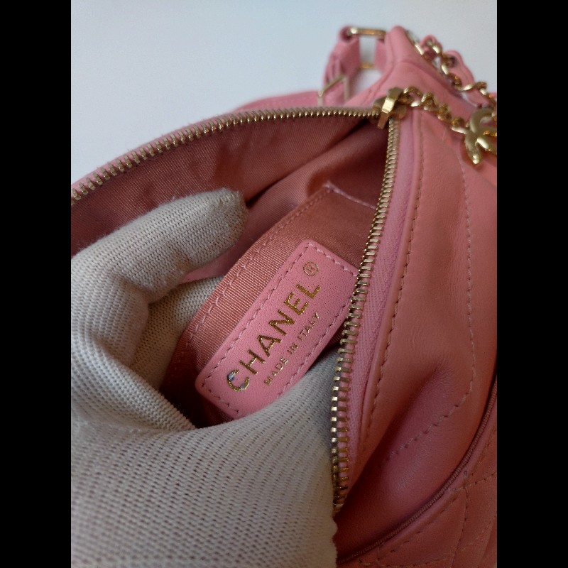 Chanel 粉色皮菱格腰包/胸口包-16