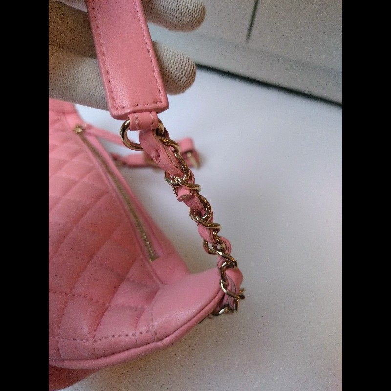 Chanel 粉色皮菱格腰包/胸口包-24
