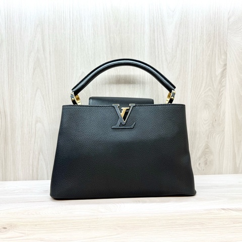 LV黑牛皮capucines MM/M42259