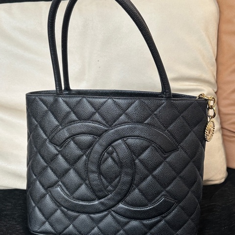 CHANEL香奈兒黑金希爾頓 手提包 無附件