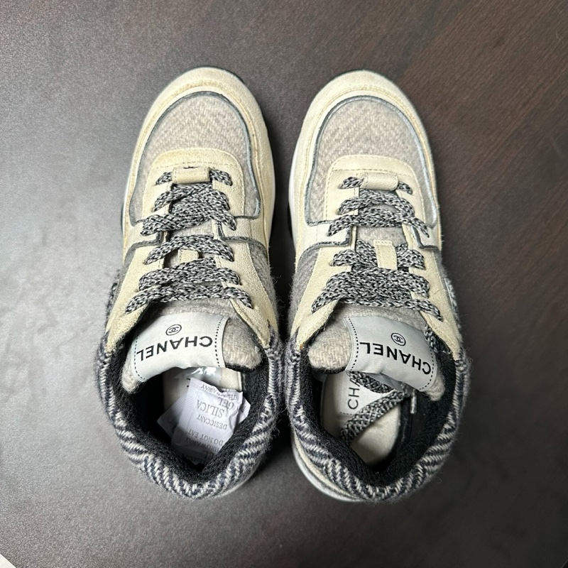 Chanel香奈兒毛呢徽標熊貓運動鞋 白灰色 36碼-4