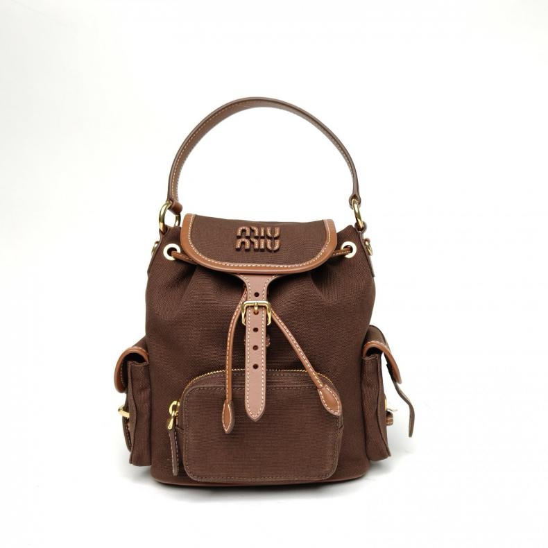 MIUMIU 字母徽標標識拼皮革雙肩包小號棕色帆布-0