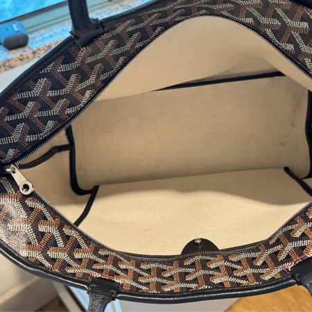 Goyard PM Artois tote bag with zip; Black color-19