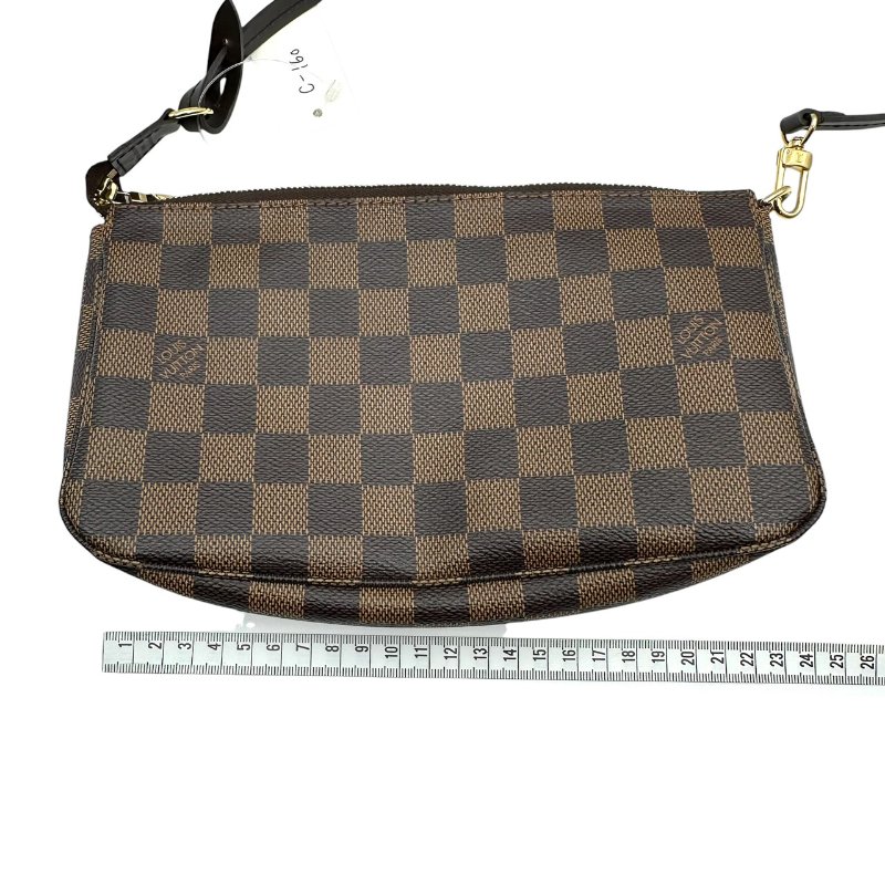 【美收精品】Louis Vuitton 棋盤格紋帆布肩背包 C-160【隔月月中將轉賣至日本 上架期限30天】-9