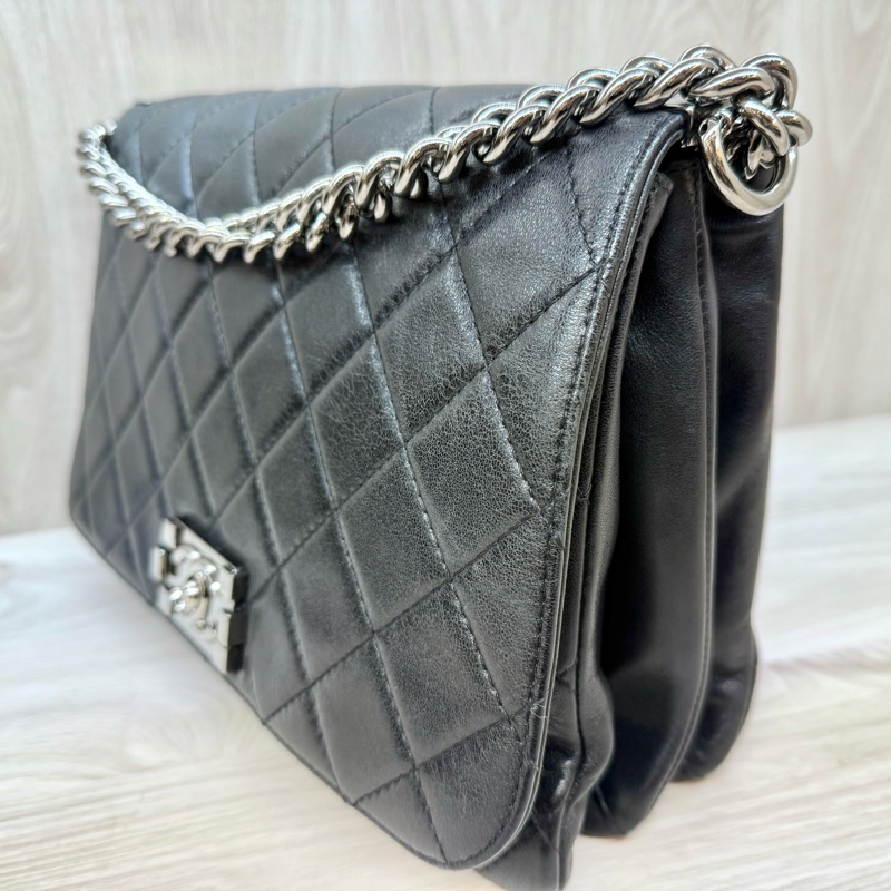 CHANEL黑銀羊皮BOY三層斜背包A65442-11