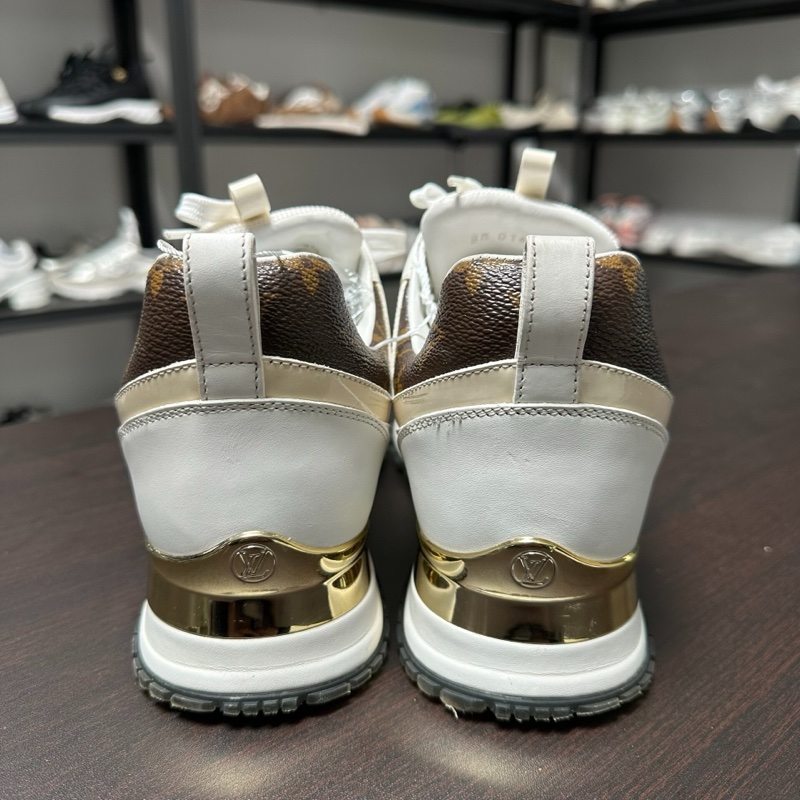 LV/路易威登 Runaway白棕老花 增高運動鞋 37.5碼-2