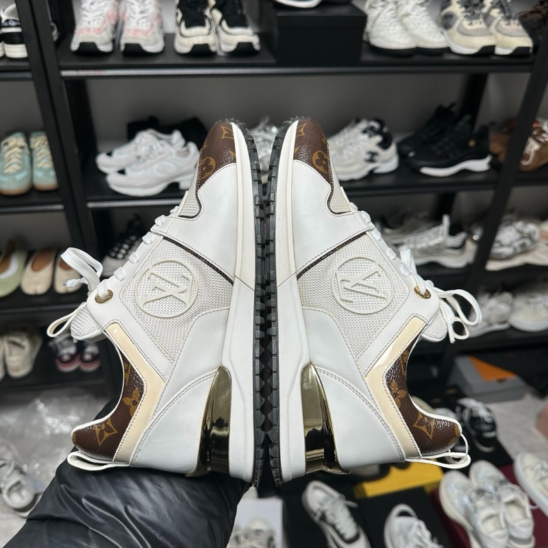 LV/路易威登 Runaway白棕老花 增高運動鞋 37.5碼-3