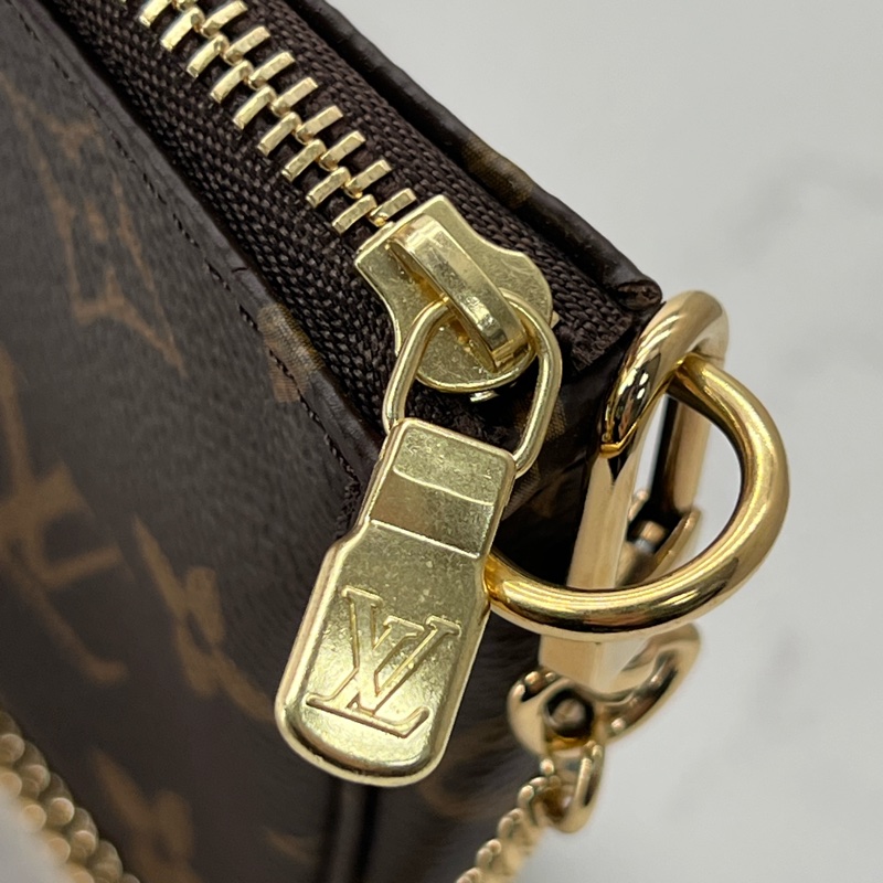 💗香緹國際精品💗 790 LV 小麻將包 極新 盒裝完整-2