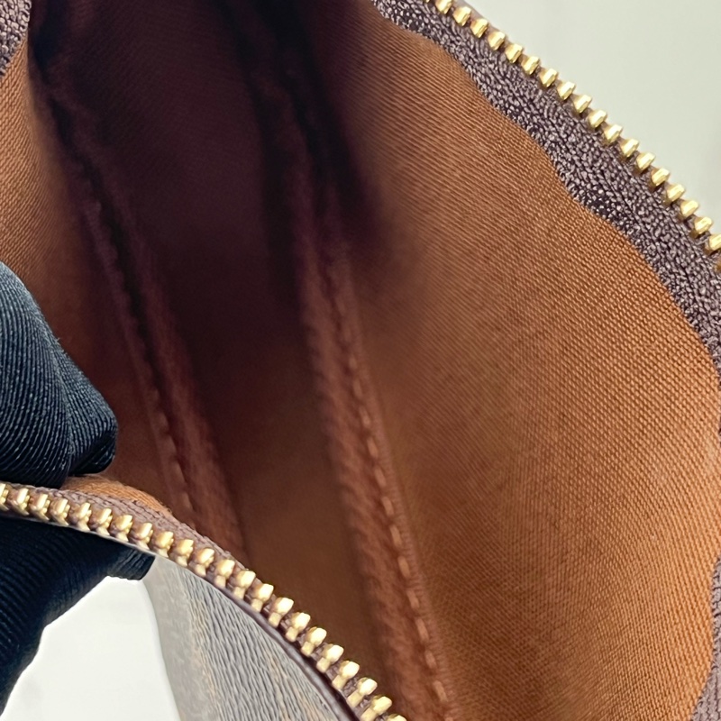 💗香緹國際精品💗 790 LV 小麻將包 極新 盒裝完整-4