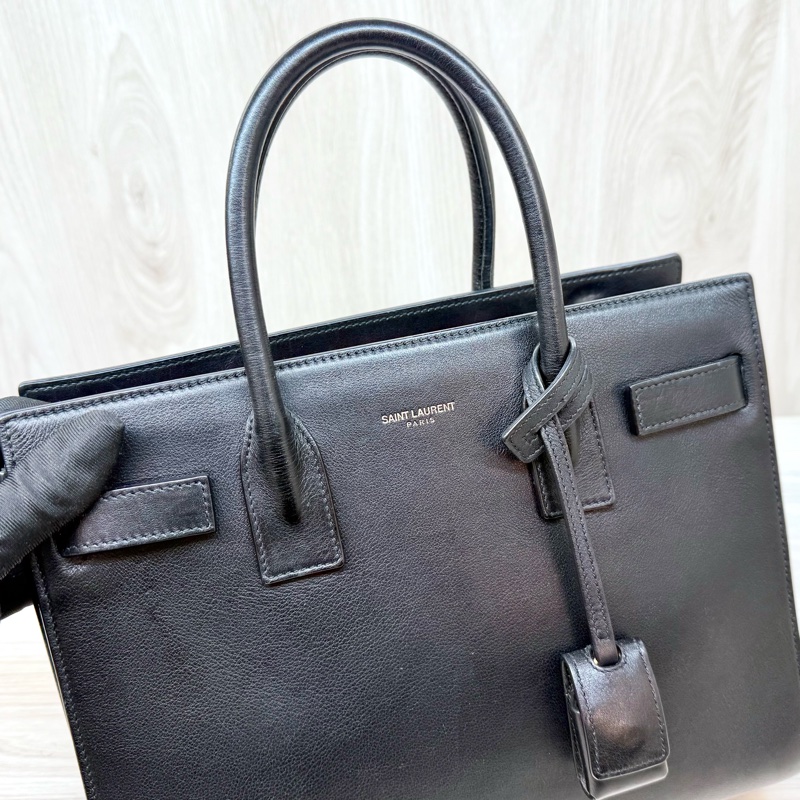 YSL黑牛皮SAC DE JOUR側背包377183-10