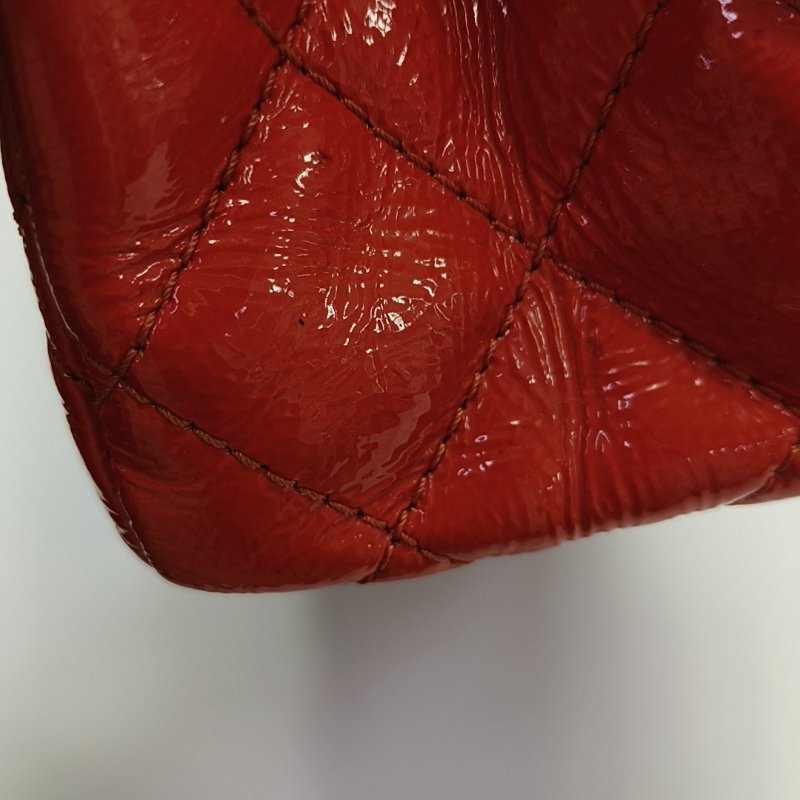 CHANEL 2.55紅色漆皮菱格紋絎縫單肩包斜挎包銀色五金14開-10