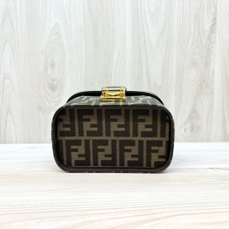 Fendi緹花布雙F手提化妝箱-4