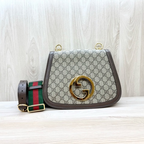 Gucci咖啡GG Blondie中型側背包699210