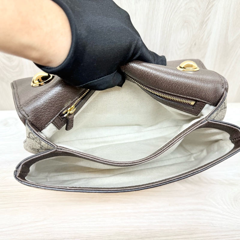 Gucci咖啡GG Blondie中型側背包699210-6