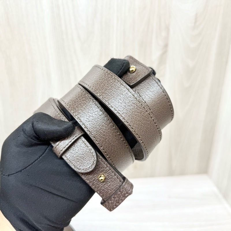 Gucci咖啡GG Blondie中型側背包699210-9