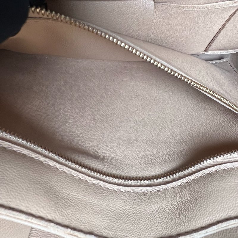 BV  膚色CASSETTE包-7