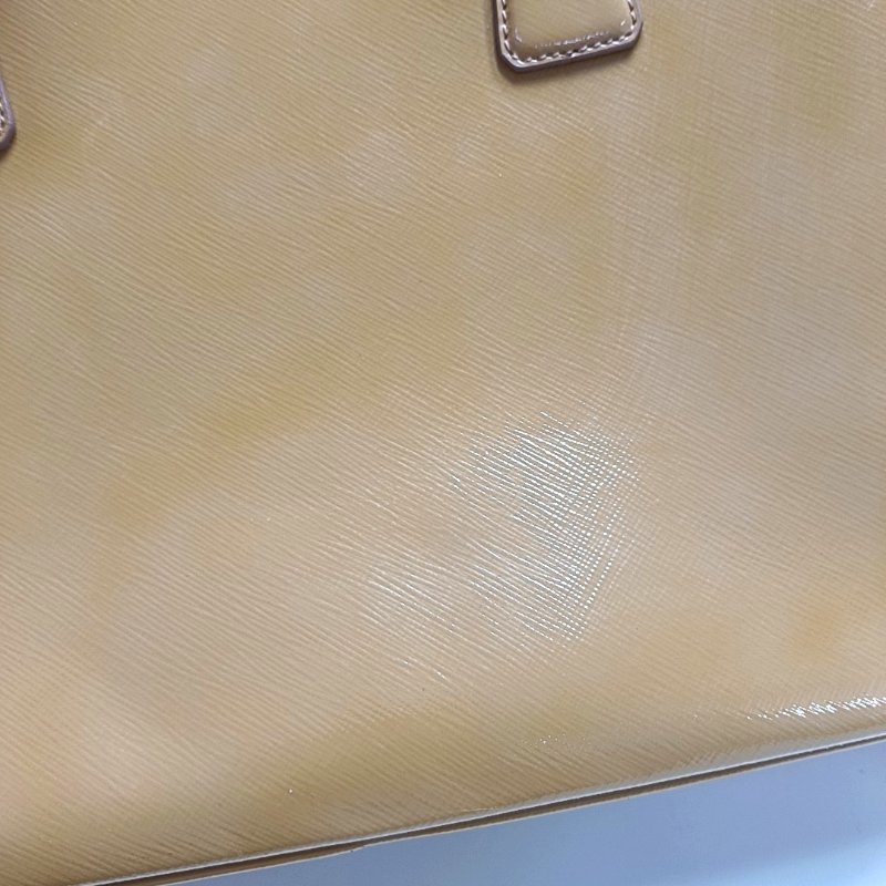 PRADA Galleria中號姜黃色牛皮徽標十字紋殺手包單肩包手提包金色五金可拆卸肩帶-9