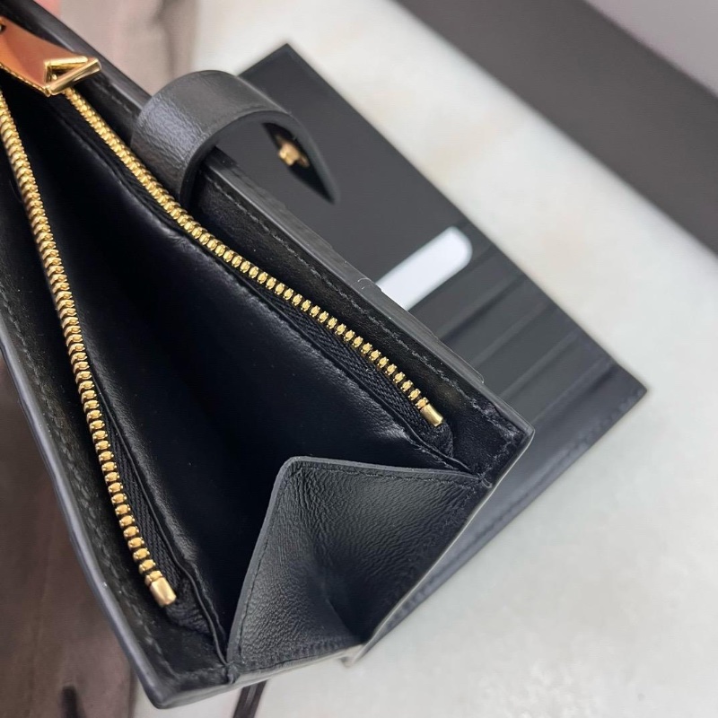 Bottega Veneta Bi fold wallet ( Black )-3