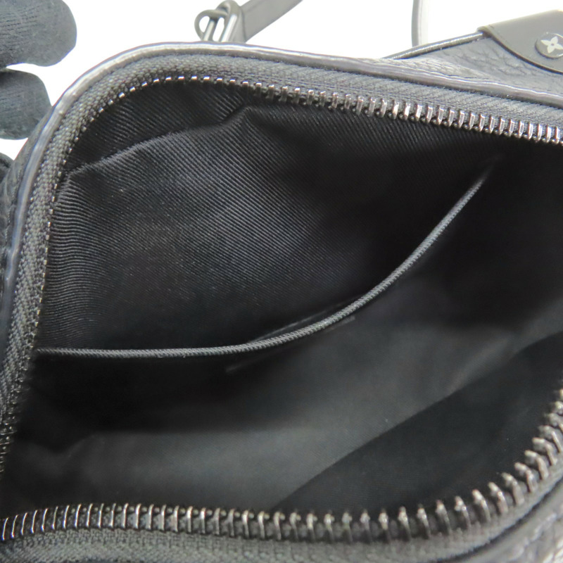 黑色 Taurillon牛皮 Mini Soft Trunk 肩背包【LOUIS VUITTON LV 路易威登】 M55702-4