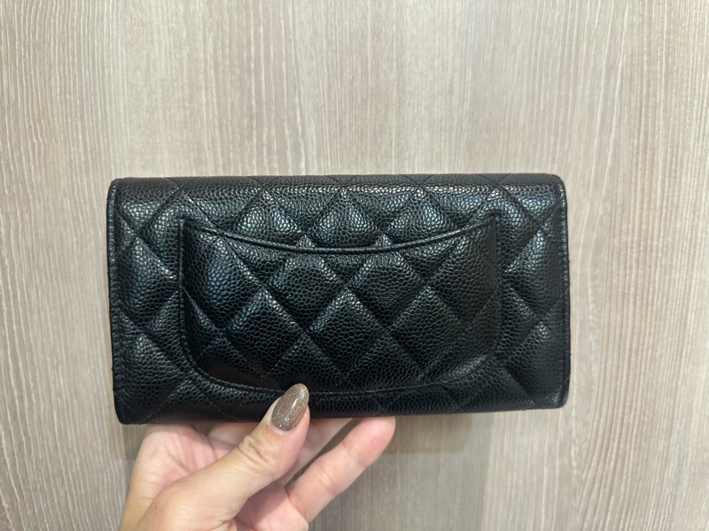 Chanel 黑荔枝皮金釦下蓋內零錢袋12卡長夾AP0241-1