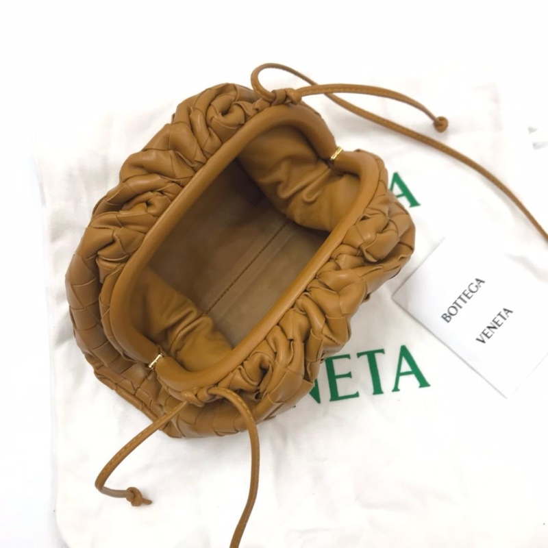 Bottega Veneta Cloud bag ( Brown )-1