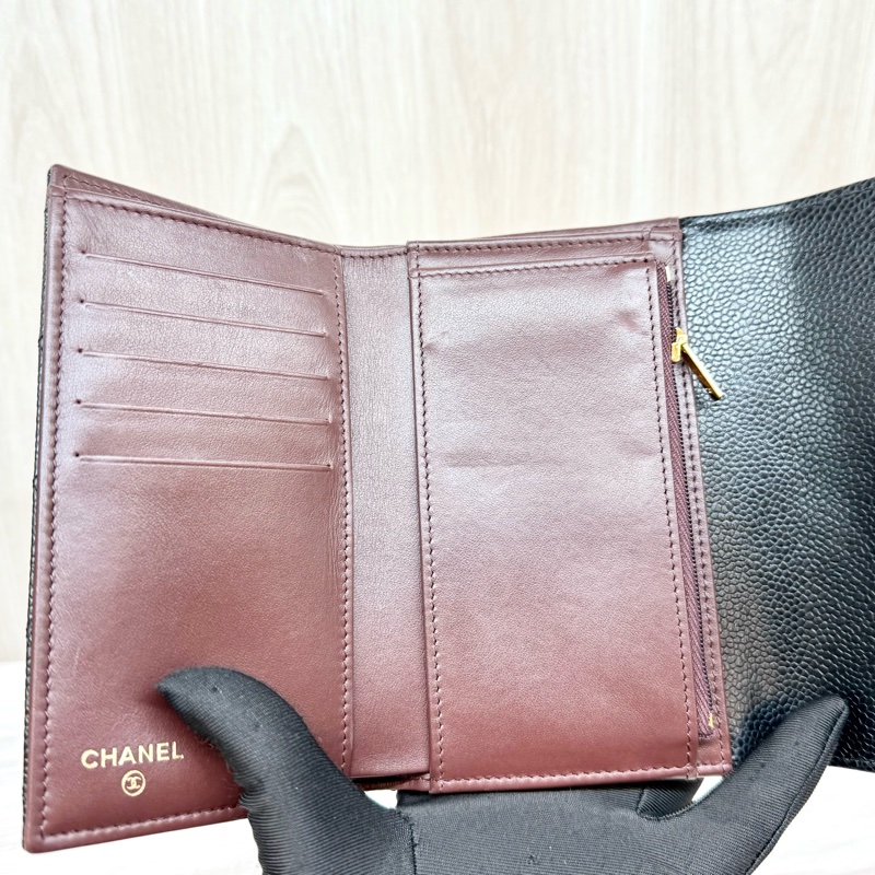 Chanel黑金牛皮COCO三折下蓋中夾AP0232-10