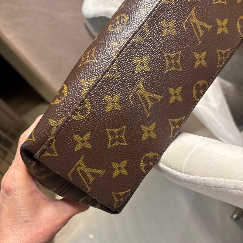 Louis Vuitton經典老花牛皮紅色肩 提雙用包-9