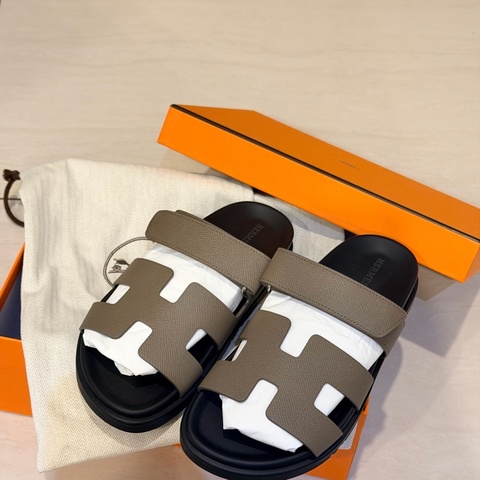 愛馬仕 二舅拖 拖鞋 大象灰 全新品 全配 尺寸38 （2026年1月專櫃購入）