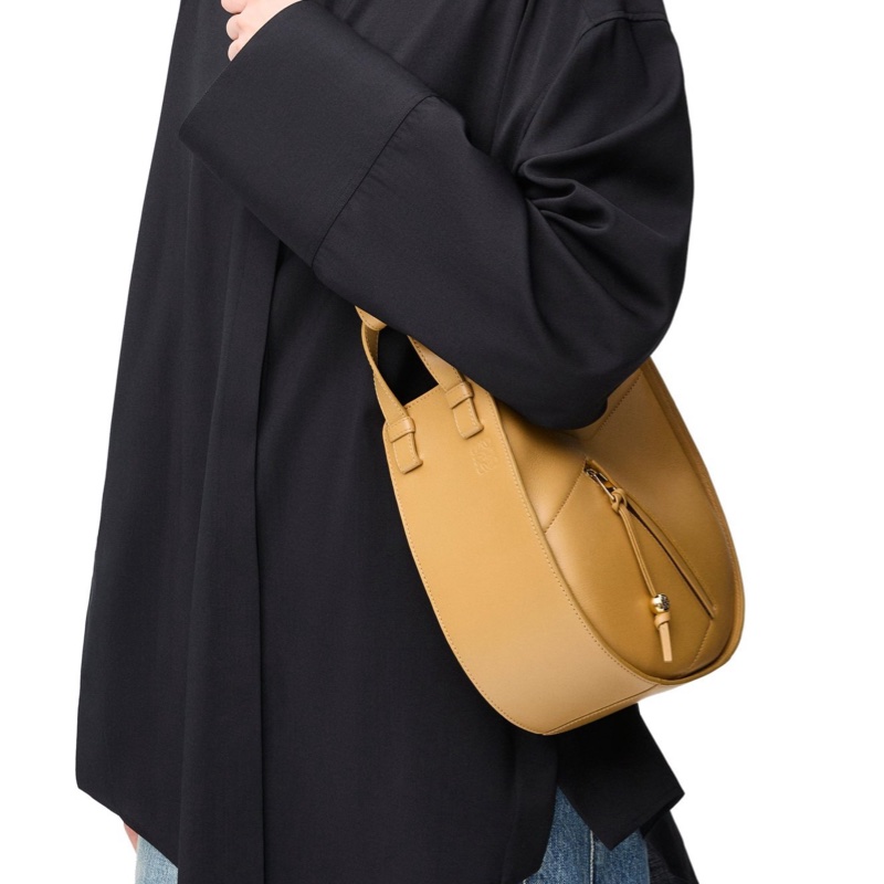Loewe 女士 Hammock Slice單肩包均碼碼25cm*10cm*21cm-3