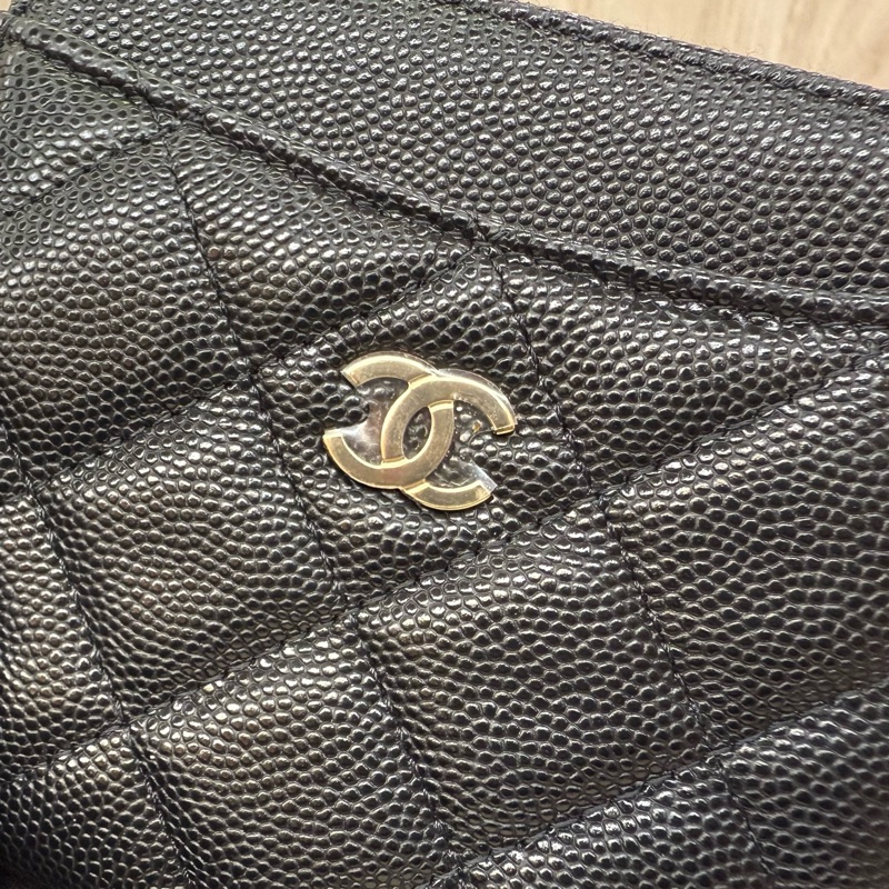 CHANEL皮夾黑色荔枝皮淡金釦四層卡零錢吐司包/AP2061-10